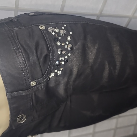 Express pants - Picture 3 of 12